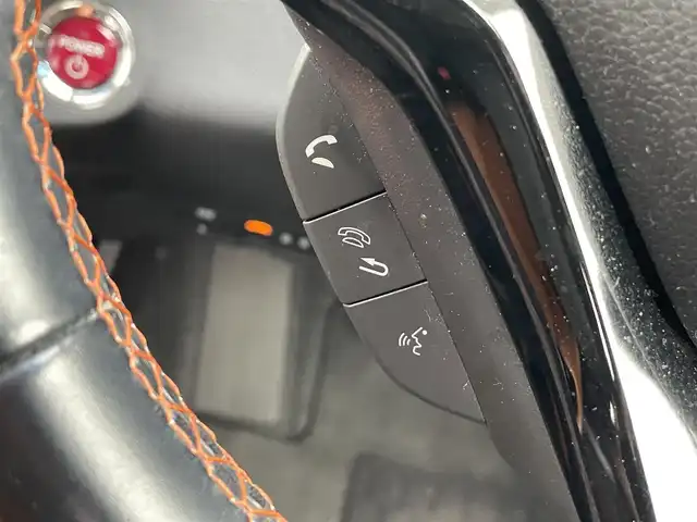 ホンダ ヴェゼル ハイブリッド Z ホンダセンシング 千葉県 2016(平28)年 4.8万km モルフォブルーP ホンダセンシング/・衝突軽減ブレーキ/レーンキープアシスト/・レーダークルーズコントロール/オートハイビーム/・クリアランスソナー/純正メモリナビ(VXM-164VFi)/・フルセグ/BT/DVD/CD/USB/バックカメラ/ステアリングスイッチ/ETC/ハーフレザーシート/シートヒーター(D/N席)/LEDヘッドライト/オートライト/フォグライト/スマートキー/プッシュスタート/ルーフレール/17インチAW/純正フロアマット