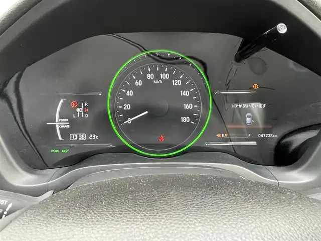 ホンダ ヴェゼル ハイブリッド Z ホンダセンシング 千葉県 2016(平28)年 4.8万km モルフォブルーP ホンダセンシング/・衝突軽減ブレーキ/レーンキープアシスト/・レーダークルーズコントロール/オートハイビーム/・クリアランスソナー/純正メモリナビ(VXM-164VFi)/・フルセグ/BT/DVD/CD/USB/バックカメラ/ステアリングスイッチ/ETC/ハーフレザーシート/シートヒーター(D/N席)/LEDヘッドライト/オートライト/フォグライト/スマートキー/プッシュスタート/ルーフレール/17インチAW/純正フロアマット