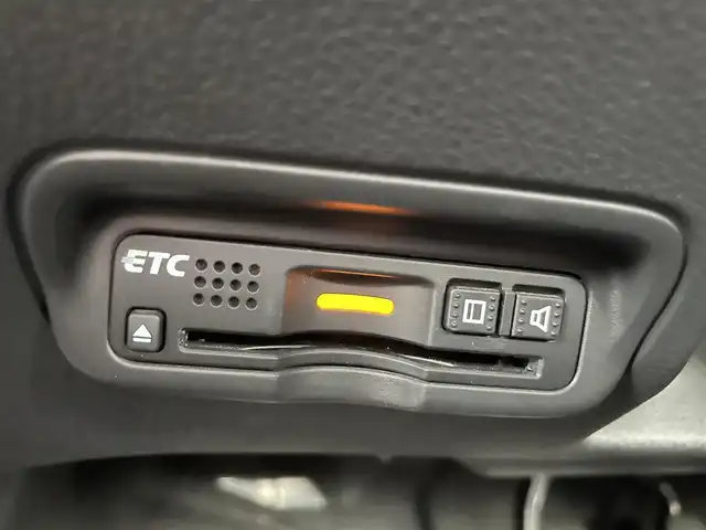 ホンダ ヴェゼル ハイブリッド Z ホンダセンシング 千葉県 2016(平28)年 4.8万km モルフォブルーP ホンダセンシング/・衝突軽減ブレーキ/レーンキープアシスト/・レーダークルーズコントロール/オートハイビーム/・クリアランスソナー/純正メモリナビ(VXM-164VFi)/・フルセグ/BT/DVD/CD/USB/バックカメラ/ステアリングスイッチ/ETC/ハーフレザーシート/シートヒーター(D/N席)/LEDヘッドライト/オートライト/フォグライト/スマートキー/プッシュスタート/ルーフレール/17インチAW/純正フロアマット