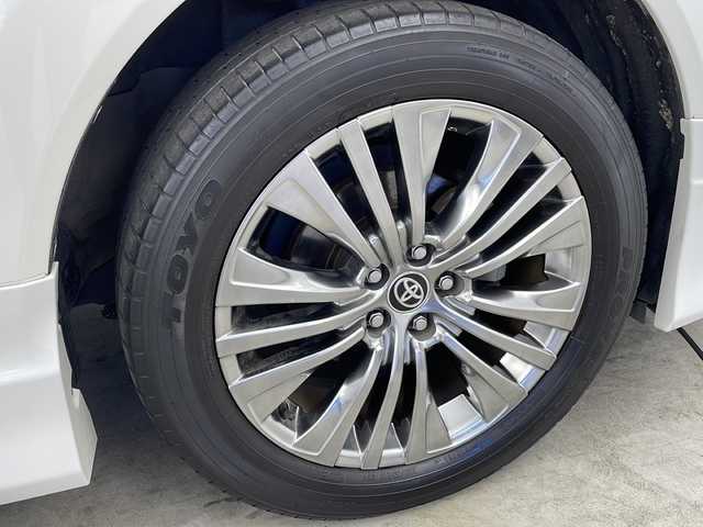 トヨタ ハリアー Z 千葉県 2021(令3)年 4.6万km ホワイトパールクリスタルシャイン モデリスタエアロ/トヨタセーフティーセンス/・レーントレーシングアシスト/・レーダークルーズコントロール/・オートマチックハイビーム/・アダプティブハイビームシステム/・パーキングサポートブレーキ/・ロードサインアシスト/・前後方録画機能付きデジタルインナーミラー/ブラインドスポットモニター/リヤクロストラフィックオートブレーキ/ドライブスタートコントロール/インテリジェントクリアランスソナー/純正12.3インチナビ/・JBLサウンド/・フルセグTV/Bluetooth/MiraCast/バックカメラ/電動リアゲート/ビルトインETC/パワーシート/ハーフレザーシート/LEDオートヘッドライト/電動パーキング/オートブレーキホールド/DriveMode/純正19インチアルミホイール/純正フロアマット/ステアリングスイッチ/オートエアコン/スマートキー/プッシュスタート/ドアバイザー/取扱説明書/保証書/禁煙車