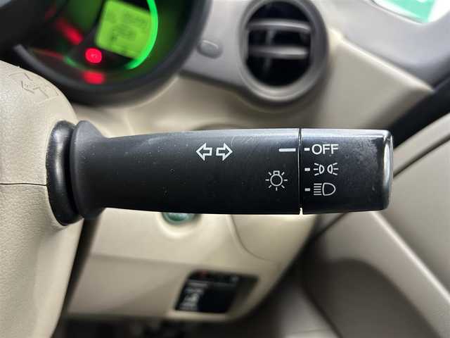 ホンダ Ｎ ＢＯＸ G Lパッケージ 鹿児島県 2013(平25)年 5.2万km プレミアムディープロッソパール 禁煙/純正ディスプレイオーディオ/（ワンセグTV/CD/Bluetooth）/片側パワースライドドア/純正フロアマット/ドアバイザー/アイドリングストップ/ドアバイザー/チップアップシート/ヘッドライトレベライザー