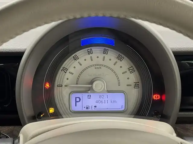 スズキ ラパン モード 三重県 2019(令1)年 4.1万km ノクターンブルーパール ガソリン/FF/インパネCVT/純正 8インチナビ CN-RZ853/（FM/AM/SD/iPod/TV/USB/Bluetooth/MEMORY MUSIC/CD/DVD/VTR）/【OP】全方位モニター/安全装備/・デュアルセンサーブレーキサポート/・車線逸脱警報機能/・ふらつき警報機能/・誤発進抑制機能/・後方誤発進抑制機能/・リヤパーキングセンサー/・後退時ブレーキサポート/・標識認識機能（車両進入禁止、はみ出し通行禁止、最高速度、一時停止）/・ハイビームアシスト/装備/・シートヒーター（D/N）/・オートエアコン/・オートライトシステム/・キセノンヘッドライト（ロービーム）/・プッシュスタート/・ステアリングスイッチ/・電動格納ドアミラー/・純正ホイールキャップ＆14インチスチールホイール/・保/取/ナビ取/・スマートキーx2/など