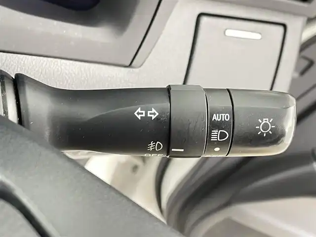 レクサス ＲＸ 270 千葉県 2014(平26)年 10.4万km ホワイトパールクリスタルシャイン 純正HDDナビ/フルセグTV/Bluetooth接続/CD/DVD再生機能/サンルーフ/黒レザーシート/シートヒーター/パワーシート/前後コーナーセンサー/LEDヘッドライト/ビルトインETC/パワーバックドア/LEDヘッドライト/スマートキー