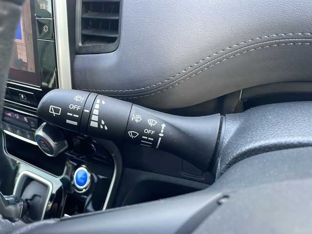 日産 セレナ e－パワー ハイウェイスター V 広島県 2021(令3)年 4.1万km ブリリアントホワイトパール 2トーン プロパイロット /純正10インチナビ/CD/DVD/Blu-ray/DTV/Bluetooth/アラウンドビューモニター/デジタルインナーミラー /純正フリップダウンモニター/両側パワースライドドア /防水シート/LEDオートライト/オートハイビーム/ビルトインETC2.0/ドライブレコーダー/後席エアコン/スマートキー/プッシュスタート /純正アルミホイール/フロアマット