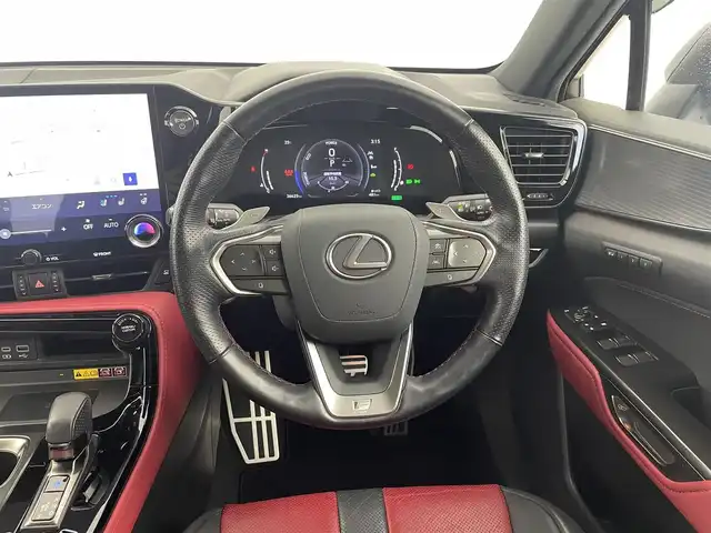 レクサス ＮＸ 350h Fスポーツ 大分県 2022(令4)年 3.7万km ホワイトノーヴァガラスフレーク パノラマルーフ/前後ドライブレコーダー/純正ナビ/・AM/FM/USB/Bluetooth/フルセグTV/・AppleCarPlay/AndroidAuto/Miracast/パノラミックビューモニター(床下透過表示機能付)/レクサスセーフティシステム/・プリクラッシュセーフティ/・レーンディパーチャーアラート/レーントレーシングアシスト/・レーンチェンジアシスト/フロントクロストラフィックアラート/・アダプティブハイビームシステム/・レーダークルーズコントロール(全車速追従機能付)/・ロードサインアシスト/発進遅れ告知機能/ドライバー異常時対応システム/・プロアクティブドライビングアシスト/ブラインドスポットモニター/前席パワーシート/シートヒーター/シートベンチレーション/三眼フルLEDヘッドランプ（ロー・ハイビーム）/LEDコーナリングランプ/純正ビルトインETC2.0