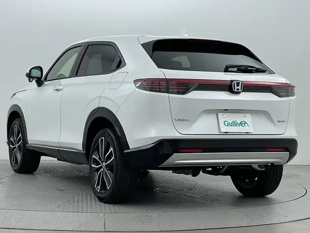 ホンダ ヴェゼル ハイブリッド e:HEV Z 新潟県 2025(令7)年 0.1千km プラチナホワイトパール 4WD/ホンダセンシング/Honda CONNECTディスプレー/　　フルセグ/BT/AppleCarPlay/AndroidAuto/バックカメラ/パワーバックドア/レーダークルーズコントロール/LEDオートライト/ハーフレザーシート/シートヒーター/純正18インチアルミホイール/ステアリングスイッチ/ステアリングヒーター/置くだけ充電/BSM/TypeCポート/パドルシフト/スマートキー/ビルトインETC2.o