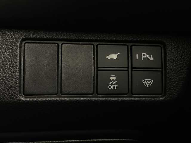 ホンダ ヴェゼル ハイブリッド e:HEV Z 新潟県 2025(令7)年 0.1千km プラチナホワイトパール 4WD/ホンダセンシング/Honda CONNECTディスプレー/　　フルセグ/BT/AppleCarPlay/AndroidAuto/バックカメラ/パワーバックドア/レーダークルーズコントロール/LEDオートライト/ハーフレザーシート/シートヒーター/純正18インチアルミホイール/ステアリングスイッチ/ステアリングヒーター/置くだけ充電/BSM/TypeCポート/パドルシフト/スマートキー/ビルトインETC2.o