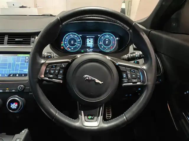 ジャガー Ｅペース R ダイナミックHSE 180PS 道央・札幌 2018(平30)年 3.7万km 黒 メタリックカラー/ドライブプロパック/　・ACC/　・ブラインドスポットアシスト/　・ハイスピードエマージェンシーブレーキ/地上デジタルテレビ/インタラクティブドライバーディスプレイ/パークプロパック/　・パークアシスト/　・360°パーキングエイド/　・リアトラフィックモニター/シートヒーター/パワーテールゲート/カーペットマット/純正メモリナビ/USB/BT/360°カメラ/LEDヘッドライト