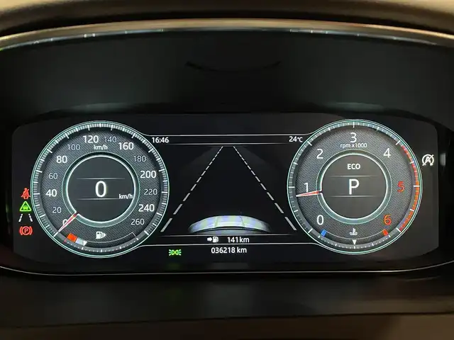 ジャガー Ｅペース R ダイナミックHSE 180PS 道央・札幌 2018(平30)年 3.7万km 黒 メタリックカラー/ドライブプロパック/　・ACC/　・ブラインドスポットアシスト/　・ハイスピードエマージェンシーブレーキ/地上デジタルテレビ/インタラクティブドライバーディスプレイ/パークプロパック/　・パークアシスト/　・360°パーキングエイド/　・リアトラフィックモニター/シートヒーター/パワーテールゲート/カーペットマット/純正メモリナビ/USB/BT/360°カメラ/LEDヘッドライト
