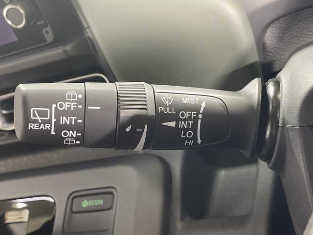 ホンダ フリード ハイブリット e:HEV クロスター 神奈川県 2025(令7)年 0.1千km クリスタルブラックパール 登録済未使用車/純正9インチナビ【LXM-242ZFNi】/AM/FM フルセグ Bluetooth AppleCarPlay　AndroidAuto/バックカメラ/両側パワースライドドア/ホンダセンシング/渋滞追従機能付アダプティブクルーズコントロール/ブラインドスポットインフォメーション/シートヒーター/ステアリングスイッチ/スマートキー/スペアキー/純正LEDヘッドライト/オートライト/オートハイビーム/純正15インチアルミホイール/ルーフレール/衝突軽減ブレーキ/後方誤発進抑制機能/誤発進抑制機能/近距離衝突軽減ブレーキ/路外逸脱抑制機能/トラフィックジャムアシスト/標識認識機能/歩行者事故低減ステアリング/路外逸脱抑制機能/車線維持支援システム/パーキングセンサーシステム/取扱説明書/保証書