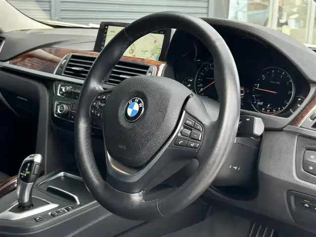 ＢＭＷ ４２０ｉ グランクーペ ラグジュアリー 茨城県 2018(平30)年 4.2万km ミネラルホワイト 後期型 /プラスパッケージ /衝突軽減B /ACC /LDW/LCW/黒革 /シートヒーター /M付パワーシート /harman/kardon /アダプティブLED /パワートランク  /バックカメラ /PDC /純正ナビ /TV /BT/USB/DVD/CD /ETC2.0/前後ドラレコ /純正18インチAW /禁煙車