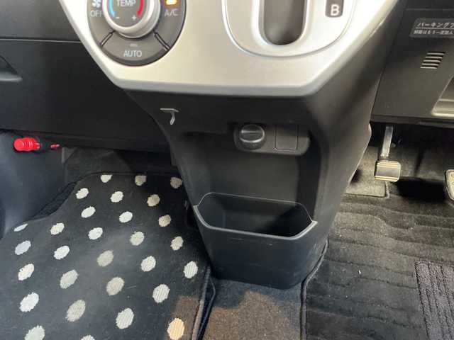 ダイハツ ウェイク G SA 愛知県 2014(平26)年 3.7万km オフビートカーキM SDナビ/フルセグ/バックカメラ/両側パワースライドドア/LEDヘッドライト/衝突軽減システム/純正アルミホイール/スマートキー/プッシュスタート