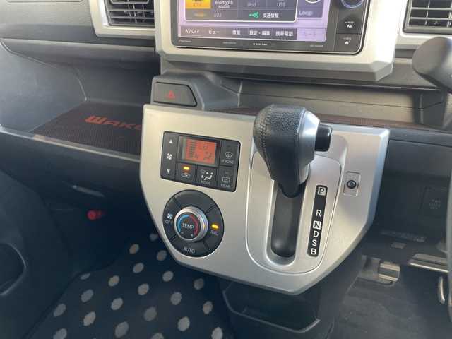 ダイハツ ウェイク G SA 愛知県 2014(平26)年 3.7万km オフビートカーキM SDナビ/フルセグ/バックカメラ/両側パワースライドドア/LEDヘッドライト/衝突軽減システム/純正アルミホイール/スマートキー/プッシュスタート