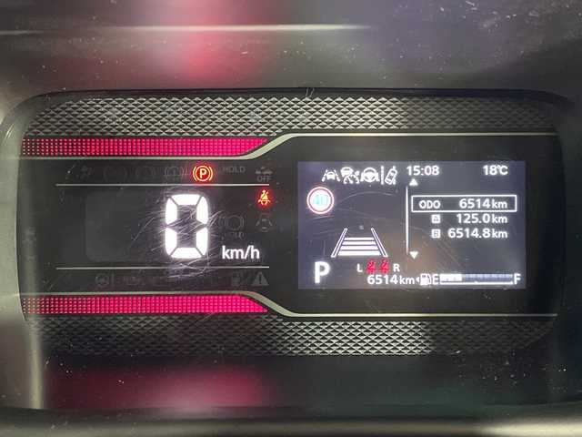 スズキ スペーシア カスタム HYBRID XS ターボ 神奈川県 2024(令6)年 0.7万km クールカーキPM ターボ/純正メモリーナビゲーション/フルセグ Bluetooth　HDMI　USB　Applecarplay　Androidauto/全方位カメラ/両側電動スライドドア【サンシェード】/セーフティサポート/デュアルセンサーブレーキサポート２/誤発進抑制機能/車線逸脱警報機能/車線維持支援機能/アダブティブクルーズコントロール/標識認識機能/車線逸脱警報機能/ふらつき警報/発進お知らせ機能/ハイビームアシスト/アイドリングストップ/前後センサー/ヘッドアップディスプレイ/革巻きステアリング　/パドルシフト/ステアリングヒーター/前席シートヒーター/合皮/ファブリックコンビシート/前席シートバックテーブル/シートバックアップポケット/助手席シートバックポケット/ETC/電動パーキングブレーキ/オートブレーキホールド/プッシュスタート/スマートキー/LEDヘッドライト/オートライト/LEDフロントフォグランプ/純正リアスポイラー/純正15インチアルミホイール/取説　保証書　スペアキー