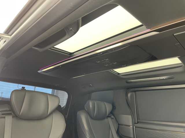 トヨタ アルファード Z 愛知県 2024(令6)年 1.8万km プラチナホワイトパールマイカ 純正14型ディズプレイオーディオナビ/フリップダウンモニター/三眼LEDヘッドライト/全方位カメラr/両側パワースライドドア/ガラスルーフ/レーダークルーズコントロール/シートヒーター/エアシート/バックカメラ/電動リアゲート/パワーシート/コーナーセンサー/純正アルミホイール/ETC2.0/ブラインドスポットモニター/ステアリングヒーター/インテリジェントミラー/リアオートエアコン/オートマチックハイビーム/ドライブレコーダー/衝突軽減システム/フルセグ/Bluetooth/ステアリングスイッチ/スマートキー/プッシュスタート