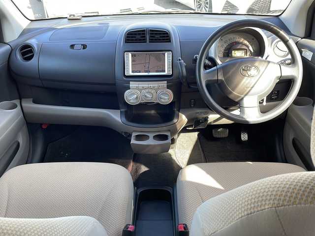 トヨタ パッソ X Fパッケージ 徳島県 2005(平17)年 13.3万km シャンパンメタリックオパール 純正7インチナビ【NDCN-W54】/CD/バックカメラ/ETC/ハロゲンヘッドライト/マニュアルエアコン/電格ミラー/ドアバイザー/パワーウィンドウ/Wエアバッグ/純正フロアマット/リモコンキー