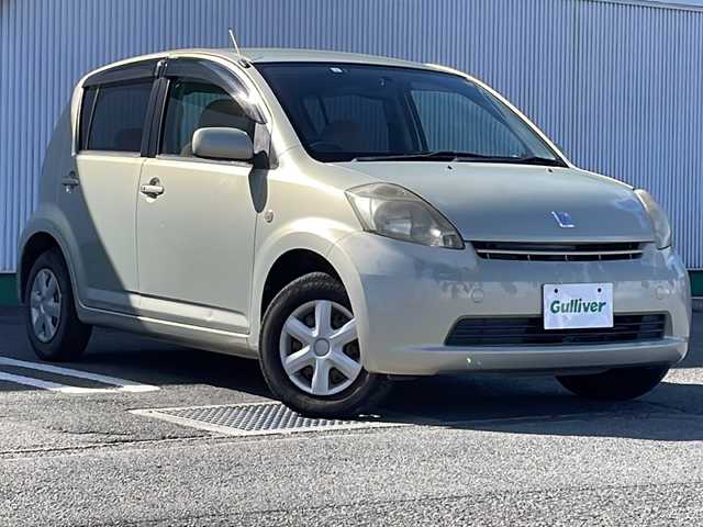 トヨタ パッソ X Fパッケージ 徳島県 2005(平17)年 13.3万km シャンパンメタリックオパール 純正7インチナビ【NDCN-W54】/CD/バックカメラ/ETC/ハロゲンヘッドライト/マニュアルエアコン/電格ミラー/ドアバイザー/パワーウィンドウ/Wエアバッグ/純正フロアマット/リモコンキー