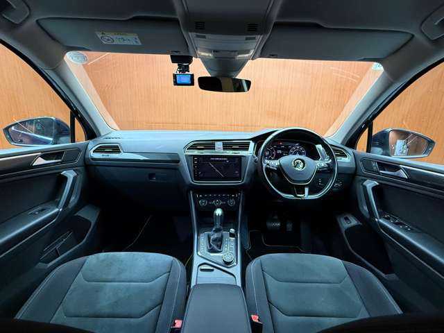 フォルクスワーゲン ティグアン TDI 4モーション ハイライン 千葉県 2018(平30)年 4.4万km アトランティックブルーM ＡＣＣ　/ＤｉｓｃｏｖｅｒＰｒｏナビ　/地デジＴＶ　/３６０°/Ｂｌｕｅｔｏｏｔｈ接続　/ＣａｒＰｌａｙ　/シートヒーター　/電動リアゲート　/ＬＥＤヘッドライト　/オールインセーフティ　/ＥＴＣ　/前後ドラレコ