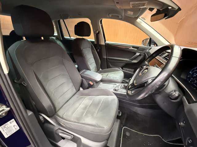 フォルクスワーゲン ティグアン TDI 4モーション ハイライン 千葉県 2018(平30)年 4.4万km アトランティックブルーM ＡＣＣ　/ＤｉｓｃｏｖｅｒＰｒｏナビ　/地デジＴＶ　/３６０°/Ｂｌｕｅｔｏｏｔｈ接続　/ＣａｒＰｌａｙ　/シートヒーター　/電動リアゲート　/ＬＥＤヘッドライト　/オールインセーフティ　/ＥＴＣ　/前後ドラレコ