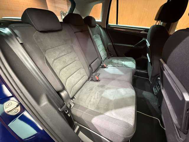 フォルクスワーゲン ティグアン TDI 4モーション ハイライン 千葉県 2018(平30)年 4.4万km アトランティックブルーM ＡＣＣ　/ＤｉｓｃｏｖｅｒＰｒｏナビ　/地デジＴＶ　/３６０°/Ｂｌｕｅｔｏｏｔｈ接続　/ＣａｒＰｌａｙ　/シートヒーター　/電動リアゲート　/ＬＥＤヘッドライト　/オールインセーフティ　/ＥＴＣ　/前後ドラレコ