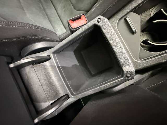 フォルクスワーゲン ティグアン TDI 4モーション ハイライン 千葉県 2018(平30)年 4.4万km アトランティックブルーM ＡＣＣ　/ＤｉｓｃｏｖｅｒＰｒｏナビ　/地デジＴＶ　/３６０°/Ｂｌｕｅｔｏｏｔｈ接続　/ＣａｒＰｌａｙ　/シートヒーター　/電動リアゲート　/ＬＥＤヘッドライト　/オールインセーフティ　/ＥＴＣ　/前後ドラレコ