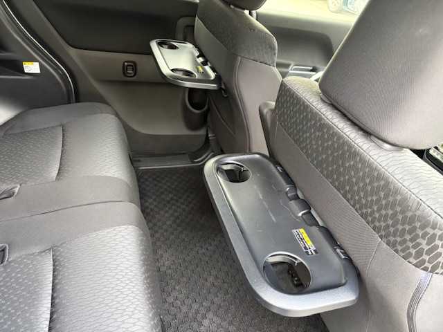 スズキ ソリオ バンディット HV MV 大阪府 2017(平29)年 4.4万km プレミアムシルバーメタリック ナビ/フルセグ/Bluetooth/CD/DVD/デュアルセンサーブレーキ/車線逸脱警報/クルーズコントロール/シートヒーター/片側パワースライドドア/ドライブレコーダー/ビルトインETC/純正アルミホイール/LEDヘッドライト/スマートキー