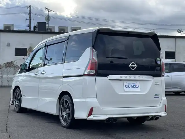 日産 セレナ ハイウェイスター 福島県 2017(平29)年 13.1万km ブリリアントホワイトパール (株)IDOMが運営する【じしゃロン福島店】の自社ローン対象車両になります。こちらは現金ご利用時の価格です。/自社ローンご希望の方は別途その旨お申付け下さい/純正９インチＳＤナビ/フルセグテレビ/バックカメラ/フリップダウンモニター/両側パワースライドドア/ハンズフリードア/エマージェンシーブレーキ/車線逸脱警報/クルーズコントロール/社外エアロ/社外マフラー