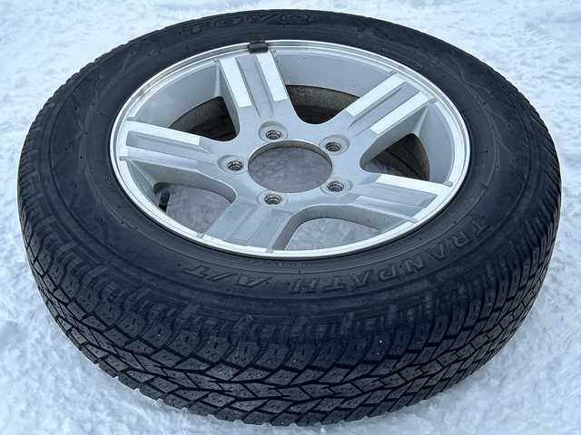 スズキ ジムニー ランドベンチャー 道北・旭川 2008(平20)年 9.2万km ブルーイッシュブラックパール3 /4WD//CDオーディオ//運転席シートヒーター//バックカメラ//ミラーヒーター//革巻きステアリング//ETC//フォグランプ//夏タイヤ積込//スペアキー//純正フロアマット//ドアバイザー//電動格納ミラー//保証書