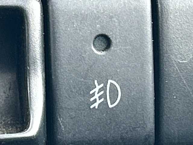 スズキ ジムニー ランドベンチャー 道北・旭川 2008(平20)年 9.2万km ブルーイッシュブラックパール3 /4WD//CDオーディオ//運転席シートヒーター//バックカメラ//ミラーヒーター//革巻きステアリング//ETC//フォグランプ//夏タイヤ積込//スペアキー//純正フロアマット//ドアバイザー//電動格納ミラー//保証書