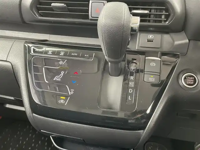 日産 ルークス HWS Gターボ プロパイロットED 大分県 2022(令4)年 1.7万km ホワイトパール プロパイロット/レーダークルーズコントロール/衝突軽減ブレーキ/レーンアシスト/オートハイビーム/純正ディスプレイオーディオ/（Bluetooth/carplay/AM/FM)/アラウンドビューモニター/ビルトインETC/前方ドライブレコーダー/両側パワースライドドア/オートライト/純正LEDヘッドライト/純正アルミホイール/スマートキープッシュスタート/保証書