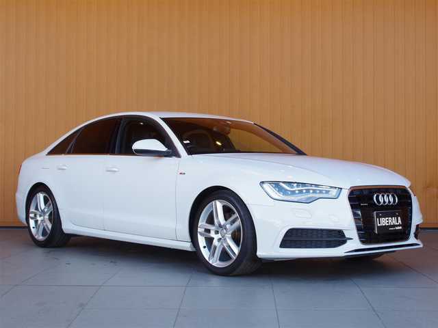 アウディ ａ６アバント 2 8fsiクワトロ 13年式 平成25年式 グレイシアホワイトメタリック Id 中古車 検索のガリバー