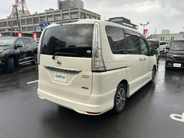 日産 セレナ