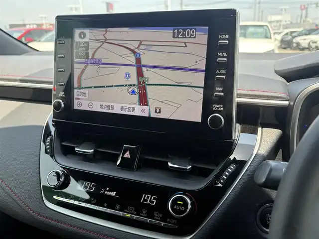 トヨタ カローラ スポーツ G Z 徳島県 2021(令3)年 2.6万km プラチナホワイトパールマイカ 純正ナビ（AM/FM/TV/DVD/CD/BT)/プッシュスタート/バックカメラ/クルーズコントロール（追従有）/ビルトインETC/フルセグTV（走行中視聴不可）/ヘッドアップディスプレイ/ドライブレコーダー（前後）/純正フロアマット/シートヒーター（前席）/コーナーセンサー/パドルシフト/オートホールド/横滑り防止装置/レーンキープアシスト/盗難防止装置/オートライト/オートハイビーム/LEDヘッドライト
