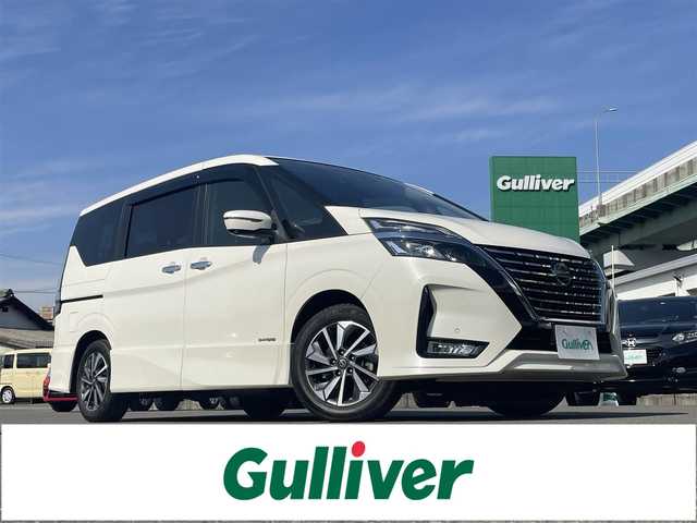 日産 セレナ ハイウェイスター V 愛知県 2020(令2)年 4.7万km ブリリアントホワイトパール ディーラーOPナビ（AM/FM/フルセグ/BT/CD/DVD）/両側パワースライドドア/フリップダウンモニター/全方位カメラ/側方支援（レーンキープアシスト）/後側方支援（ブラインドスポットモニター）/エマージェンシーブレーキ/速度標識表示/道路標識表示/駐車支援/ふらつき警報/クルーズコントロール/前方ドライブレコーダー/プッシュスタート/ビルトインETC/スマートキー/純正フロアマット/純正アルミホイール/ドアバイザー/前後コーナーセンサー/フォグランプ/LEDヘッドライト