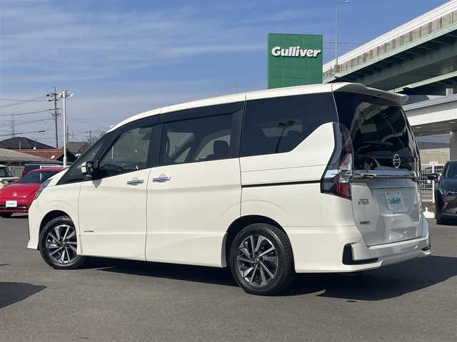 日産 セレナ ハイウェイスター V 愛知県 2020(令2)年 4.7万km ブリリアントホワイトパール ディーラーOPナビ（AM/FM/フルセグ/BT/CD/DVD）/両側パワースライドドア/フリップダウンモニター/全方位カメラ/側方支援（レーンキープアシスト）/後側方支援（ブラインドスポットモニター）/エマージェンシーブレーキ/速度標識表示/道路標識表示/駐車支援/ふらつき警報/クルーズコントロール/前方ドライブレコーダー/プッシュスタート/ビルトインETC/スマートキー/純正フロアマット/純正アルミホイール/ドアバイザー/前後コーナーセンサー/フォグランプ/LEDヘッドライト