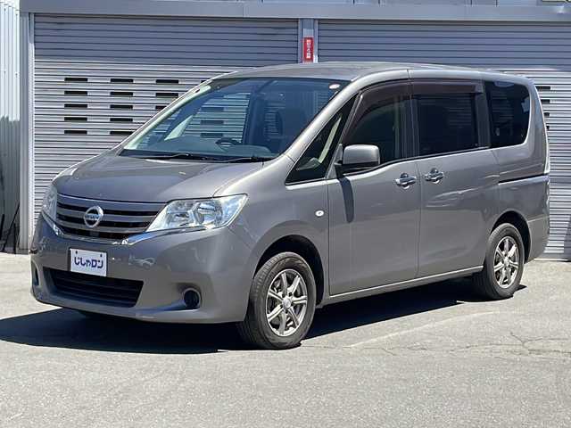 日産 セレナ 20X 道央・札幌 2012(平24)年 7.7万km ブレードシルバー (株)IDOMが運営する【じしゃロン札幌店】の自社ローン専用車両になります。こちらは現金またはオートローンご利用価格です。自社ローンご希望の方は別途その旨お申し付けください。/純正メモリナビ/フルセグテレビ/バックカメラ/アイドリングストップ/クルーズコントロール/ドアバイザー/片側パワースライドドア/電動格納ミラー/冬タイヤ有/スマートキー/スペアキー有/プッシュスタート/純正フロアマット/ETC