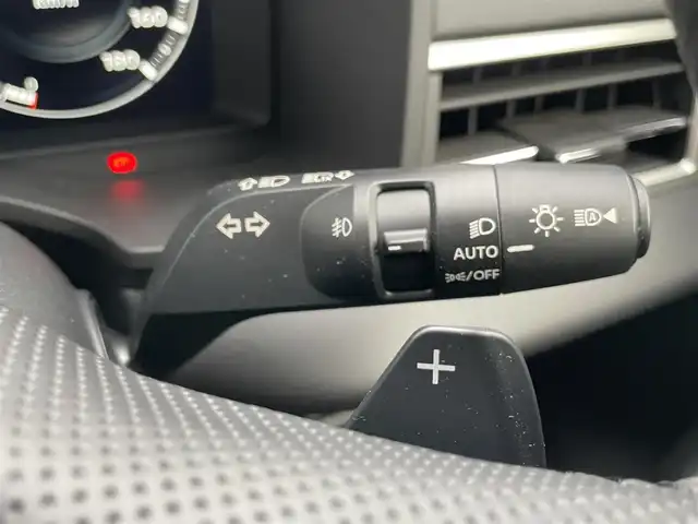 三菱 アウトランダー ＰＨＥＶ G 岩手県 2022(令4)年 4.6万km アメジストブラック 4WD/eアシスト/　・衝突被害軽減ブレーキシステム/　・車線逸脱警報システム/　・車線逸脱防止支援機能/　・後側方衝突被害防止支援システム/マイパイロット/　・レーダークルーズコントロール/　・車線維持支援機能/純正メモリナビ/　　CD/Bt/USB/フルセグTV/マルチアラウンドモニター/バックカメラ/ハンズフリーパワーバックドア/LEDオートライト/LEDデイライト/フォグランプ/合皮ハーフレザーシート/パワーシート/シートヒーター/純正20インチアルミホイール/コーナーセンサー/パドルシフト/ステアリングヒーター/スマートキー/ビルトインETC2.0