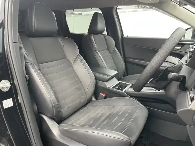 三菱 アウトランダー ＰＨＥＶ G 岩手県 2022(令4)年 4.6万km アメジストブラック 4WD/eアシスト/　・衝突被害軽減ブレーキシステム/　・車線逸脱警報システム/　・車線逸脱防止支援機能/　・後側方衝突被害防止支援システム/マイパイロット/　・レーダークルーズコントロール/　・車線維持支援機能/純正メモリナビ/　　CD/Bt/USB/フルセグTV/マルチアラウンドモニター/バックカメラ/ハンズフリーパワーバックドア/LEDオートライト/LEDデイライト/フォグランプ/合皮ハーフレザーシート/パワーシート/シートヒーター/純正20インチアルミホイール/コーナーセンサー/パドルシフト/ステアリングヒーター/スマートキー/ビルトインETC2.0