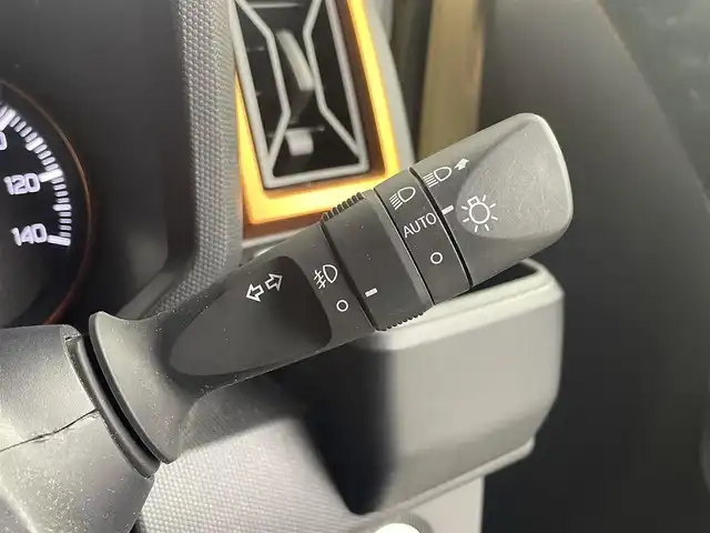 ダイハツ タフト G 埼玉県 2021(令3)年 2.6万km サンドベージュメタリック 社外ナビ（BT/AM/FM）/フルセグTV/バックカメラ/ETC/ドライブレコーダー/横滑り防止装置/コーナーセンサー/盗難防止装置/衝突軽減システム/オートライト/LEDヘッドライト/純正フロアマット/プッシュスタート/スマートキー