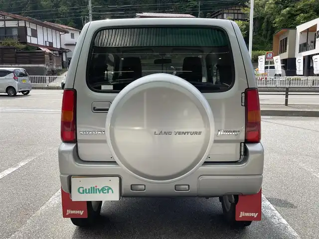 スズキ ジムニー ランドベンチャー 岐阜県 2015(平27)年 2.1万km スチールシルバーM /ワンオーナー//社外オーディオ/(CD.USB.チューナーメインユニット)//シートヒーター//フォグランプ//保証書//取扱説明書