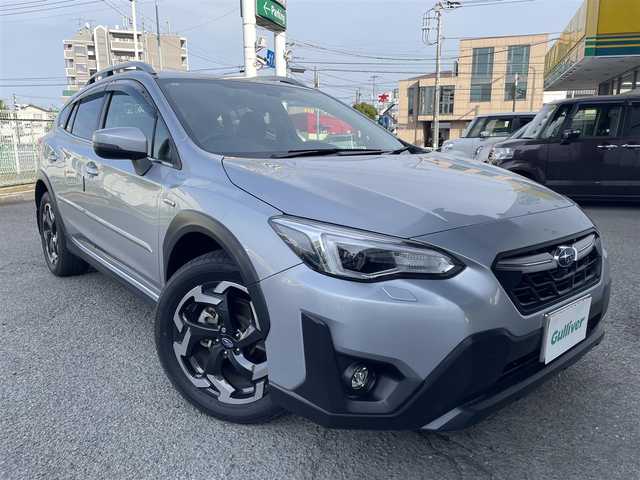 スバル ＸＶ ハイブリッド 2．0e－S アイサイト 神奈川県 2021(令3)年 9万km アイスシルバーメタリック ワンオーナー/純正メモリーナビ（DVD/CD/BD/BT/USB/HDMI/SD/スマホ連携）/フルセグTV/フロント・サイド・バックカメラ/アイサイト/　・先行車発進お知らせ/　・レーンキープアシスト＋中央維持/　・レーダークルーズコントロール/　・後退速度リミッター/ブランドスポットミラー/バックセンサー/前席パワーシート/パドルシフト/ステアリングスイッチ/サイドエアバック＆歩行者保護エアバック/純正フロアマット/社外ドアバイザー/ETC2.0/ルーフレール/リアブラックローマ字エンブレム/トランクスカーフプレート/純正トノカバー/スマートキー　2本/保証書/取扱説明書