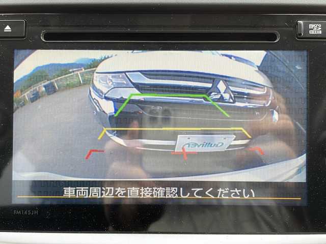 スバル インプレッサ スポーツ 2．0i アイサイト 山梨県 2015(平27)年 5.7万km クリスタルホワイトP ４ＷＤ/純正ナビ/ＥＴＣ/バックモニター/アイドリングストップ　/クルーズコントロール/プッシュスタート/パワステ/パワーウインドウ　/オートエアコン/純正フロアマット/オートマチックハイビーム　/ドラレコ