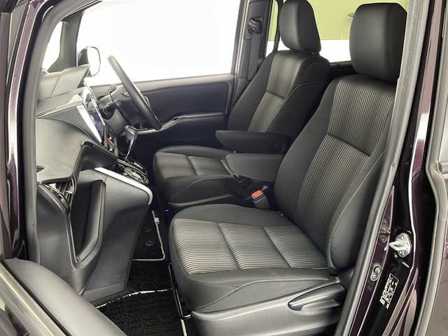 トヨタ ヴォクシー ZS 煌 宮崎県 2018(平30)年 5.3万km ボルドーマイカメタリック アルパインナビオーディオ(EX11Z)/　CD/DVD/FM/AM/SD/Bluetooth/バックカメラ/プッシュスタート/ステアリングスイッチ/クルーズコントロール/アイドリングストップ/電動格納ミラー/ウインカーミラー/ドアバイザー/純正フロアマット/両側パワースライドドア/ETC/オートマチックハイビーム