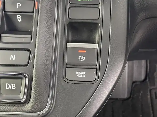 ホンダ ステップワゴン スパーダ eHEV 埼玉県 2024(令6)年 1.4万km プラチナホワイトパール Honda CONNECT for Gathers＋ナビ装着用スペシャルパッケージ/ブラインドスポットインフォメーション/Honda SENSING/パワーテールゲート(メモリー機能付)/ 	2列目オットマン/運転席＆助手席シートヒーター/トリプルゾーンコントロール・フルオートエアコンディショナー/コンビシート/16インチアルミホイール(SPADA専用)/減速セレクター/全列USBチャージャー/パドルシフト
