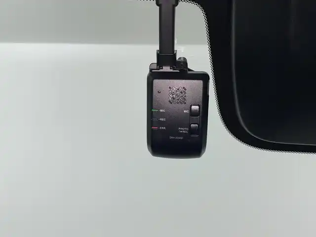 ホンダ ステップワゴン スパーダ eHEV 埼玉県 2024(令6)年 1.4万km プラチナホワイトパール Honda CONNECT for Gathers＋ナビ装着用スペシャルパッケージ/ブラインドスポットインフォメーション/Honda SENSING/パワーテールゲート(メモリー機能付)/ 	2列目オットマン/運転席＆助手席シートヒーター/トリプルゾーンコントロール・フルオートエアコンディショナー/コンビシート/16インチアルミホイール(SPADA専用)/減速セレクター/全列USBチャージャー/パドルシフト