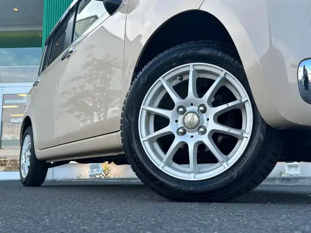スズキ ラパン ショコラ X 宮城県 2014(平26)年 6.9万km ミルクティーベージュメタリック/スペリアホワイト 社外ナビ(AVIC-RZ55)/ワンセグTV/CD/DVD/SD/合皮レザーシート/華巻きステアリング/HIDヘッドライト/アイドリングストップ/ウインカーミラー/スマートキー/ブッシュスタート/フロアマット/ドアバイザー/夏タイヤ有（純正AW有）/スペアキー