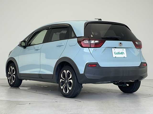 ホンダ フィット e:HEVクロスター 愛知県 2020(令2)年 2万km サーフブルー 衝突軽減システム/純正9型ナビ　ＳＤカードなし/レーダークルーズコントロール/フルセグ/CD DVD/Bluetooth/バックカメラ/コーナーセンサー/純正アルミホイール/LEDヘッドライト/オートマチックハイビーム/ETC/ステアリングスイッチ/スマートキー/プッシュスタート