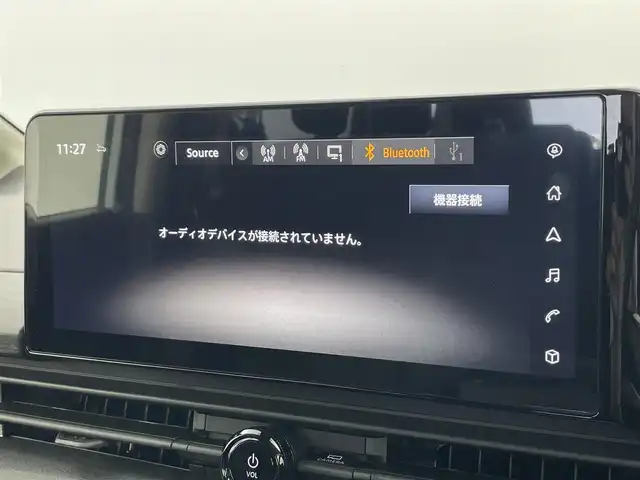 日産 セレナ e－パワー XV 富山県 2024(令6)年 0.5万km プリズムホワイト 純正12.3型ナビ（AM/FM/BT/USB/HDM）/フルセグTV/全方位カメラ/ドライブレコーダー/デジタルインナーミラー/ETC/ブラインドスポットモニター/両側パワースライドドア/シートヒーター/ハンドルヒーター/衝突被害軽減システム/レーダークルーズコントロール/レーンキープアシスト/コーナーセンサー/横滑り防止装置/アイドリングストップ/純正フロアマット/オートホールド付電子パーキング/革巻きステアリング/ステアリングスイッチ/スマートキー/スペアキー