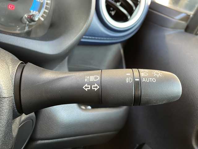 日産 デイズ HWS G ターボ プロパイロットED 静岡県 2019(令1)年 4.6万km オーシャンブルーP 純正9インチSDナビ/・CD/・DVD/・フルセグＴＶ/・Bluetooth/・USB/・AM/・FM/主要装備/・WedsSport16インチAW/・BLITZ車高調/・社外フロントリップ/・プロパイロット/・衝突軽減/・レーンキープ/・追従クルコン/・アラウンドビューモニター/・コーナーセンサー/・ETC/・前方ドラレコ/・LEDヘッドライト/・オートライト/・オートハイビーム/・フォグランプ/・ステアリングスイッチ/・スマートキー/・プッシュスタート/・純正フロアマット