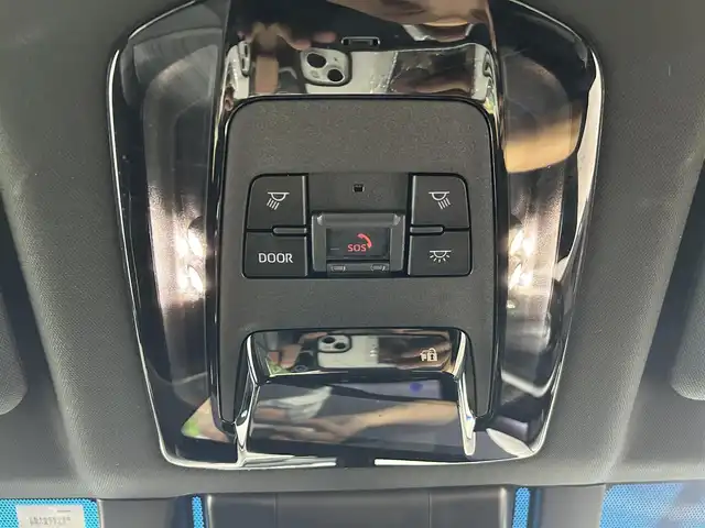 トヨタ ハリアー ハイブリッド Z 佐賀県 2023(令5)年 5.5万km プレシャスブラックパール 純正12.3インチナビ/（フルセグTV/BT/AppleCarPlay/AndroidAuto）/バックカメラ/衝突被害軽減システム/レーンキープアシスト/コーナーセンサー/モデリスタフルエアロ/デジタルインナーミラー/追従型クルーズコントロール/純正19インチアルミホイール/ＬＥＤヘッドライト/オートライト/フォグライト/ハーフレザーシート/パワーシート/パワーバックドア/純正フロアマット/ビルトイン2.0ETC/電動パーキングブレーキ/オートホールド/標識検知機能/盗難防止装置/横滑り防止装置